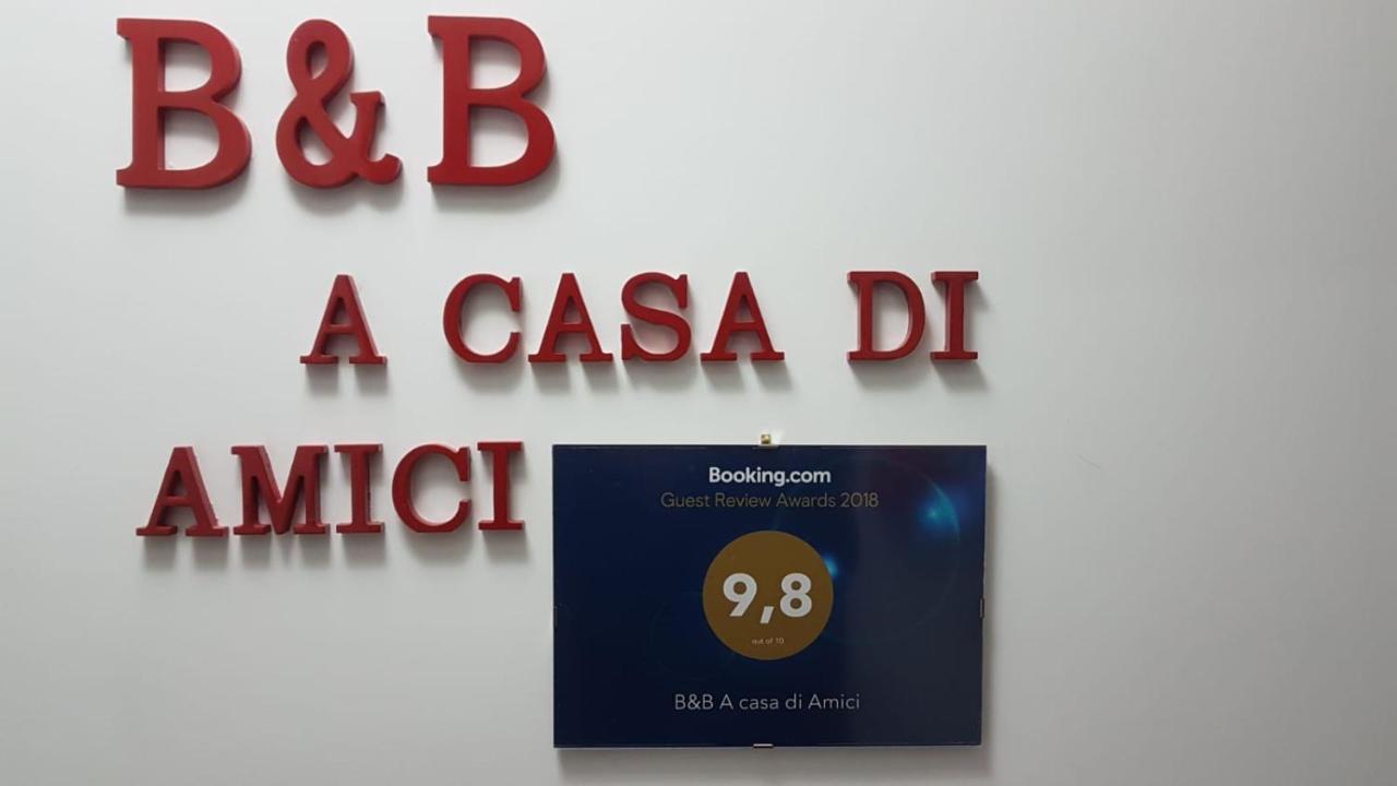 B&B A Casa Di Amici Касерта Екстериор снимка