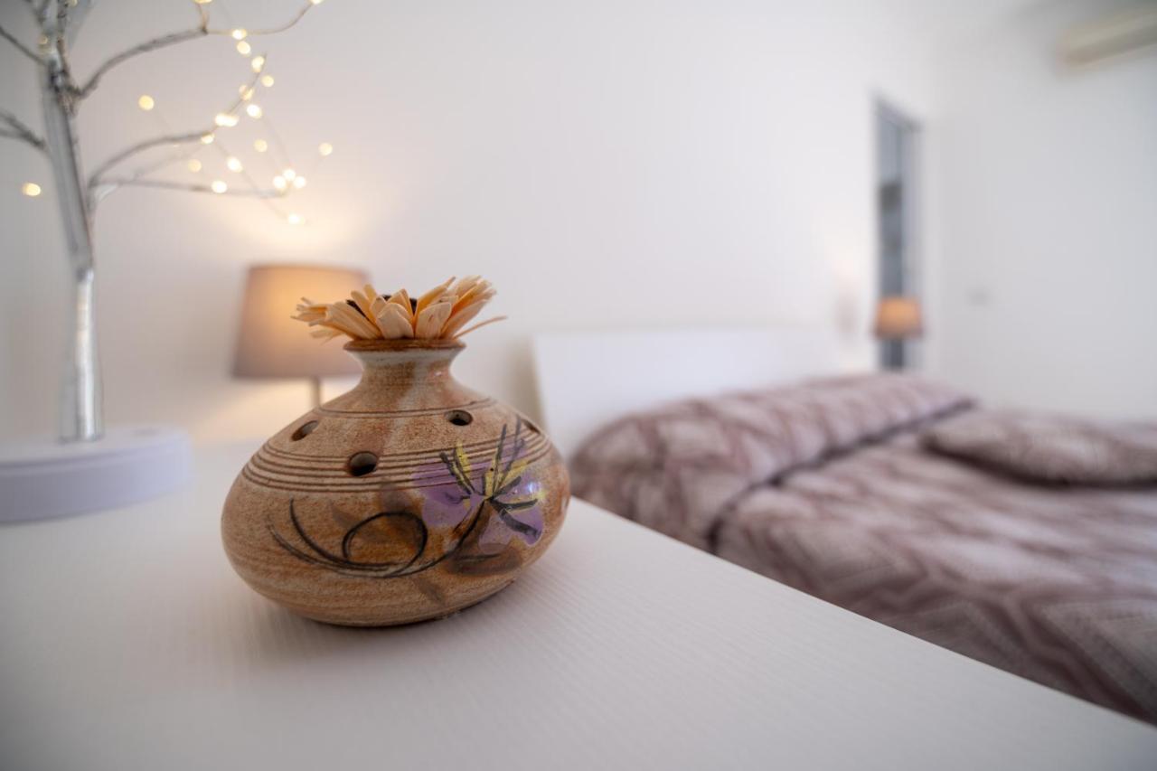 B&B A Casa Di Amici Касерта Екстериор снимка